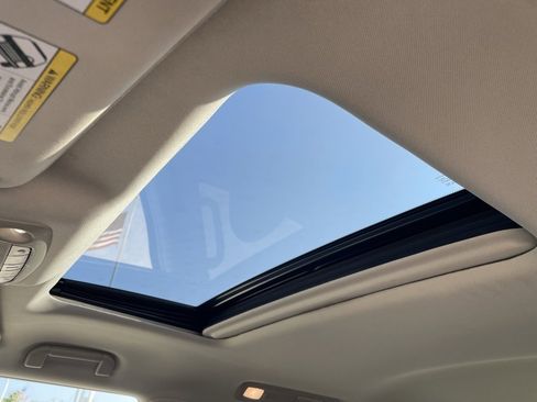 Certified 2023 Nissan Armada SL w/ Captain's Chairs Package image 15