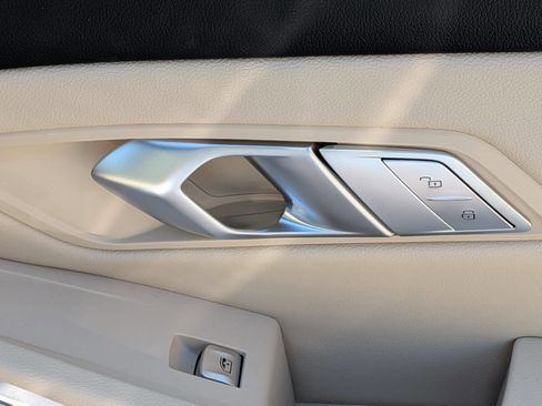 New 2026 BMW 330i Sedan w/ Convenience Package image 35