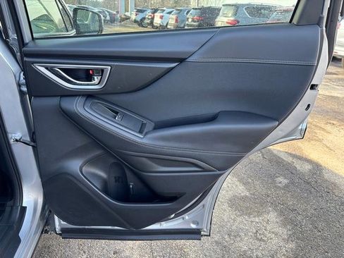 Used 2019 Subaru Forester Premium image 14