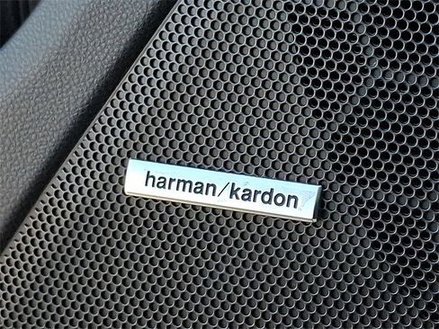 Used 2020 Subaru Crosstrek Hybrid w/ Moonroof Package w/Navigation image 28