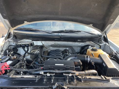 Used 2013 Ford F150 XLT w/ Mid Equipment Group RWD image 10