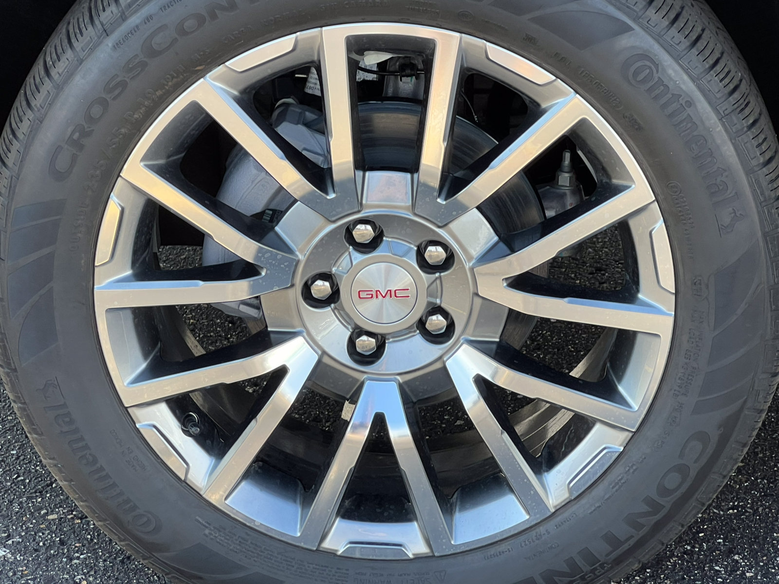 New 2027 GMC Terrain Denali AWD/4WD image 6
