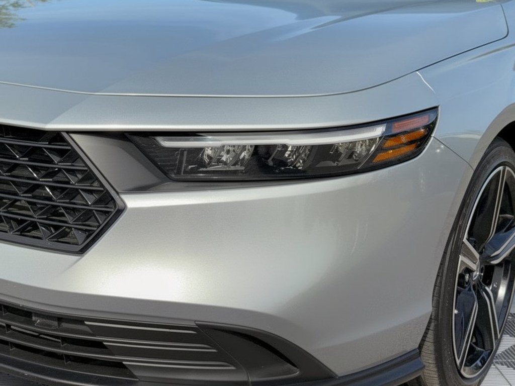 Certified 2025 Honda Accord Sport image 12