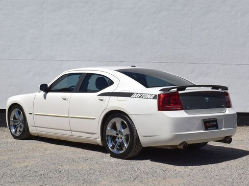 Used 2007 Dodge Charger R/T RWD image 2