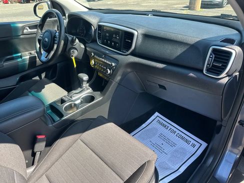 Used 2020 Kia Sportage LX w/ LX Popular Package AWD/4WD image 22
