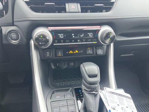 New 2025 Toyota RAV4 XLE image 18