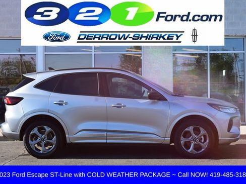 Used 2023 Ford Escape ST-Line AWD/4WD image 3