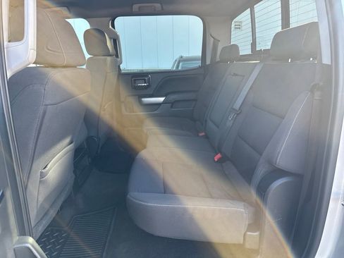 Certified 2018 Chevrolet Silverado 1500 LT w/ All Star Edition image 31