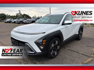 Used 2025 Hyundai Kona SEL FWD video 1