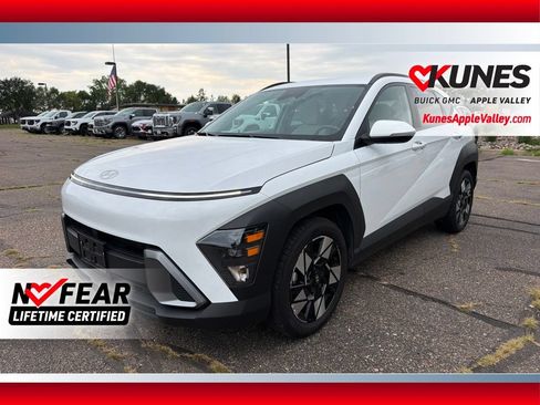 Used 2025 Hyundai Kona SEL FWD image 1