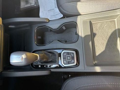 New 2026 Nissan Frontier SV image 21