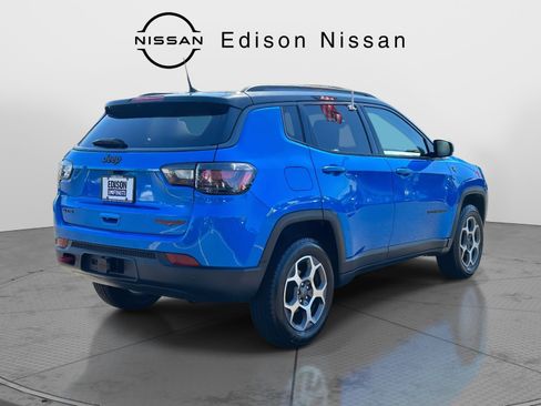 Used 2022 Jeep Compass Trailhawk w/ Trailhawk Elite Group image 4
