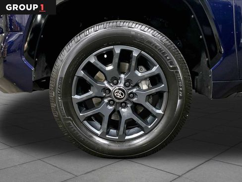 Certified 2026 Toyota Tundra Platinum AWD/4WD image 11