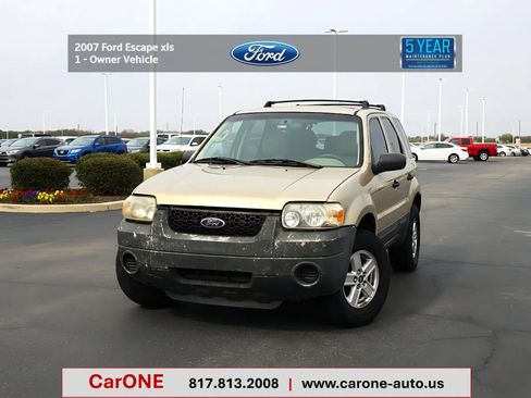 Used 2007 Ford Escape XLS image 1