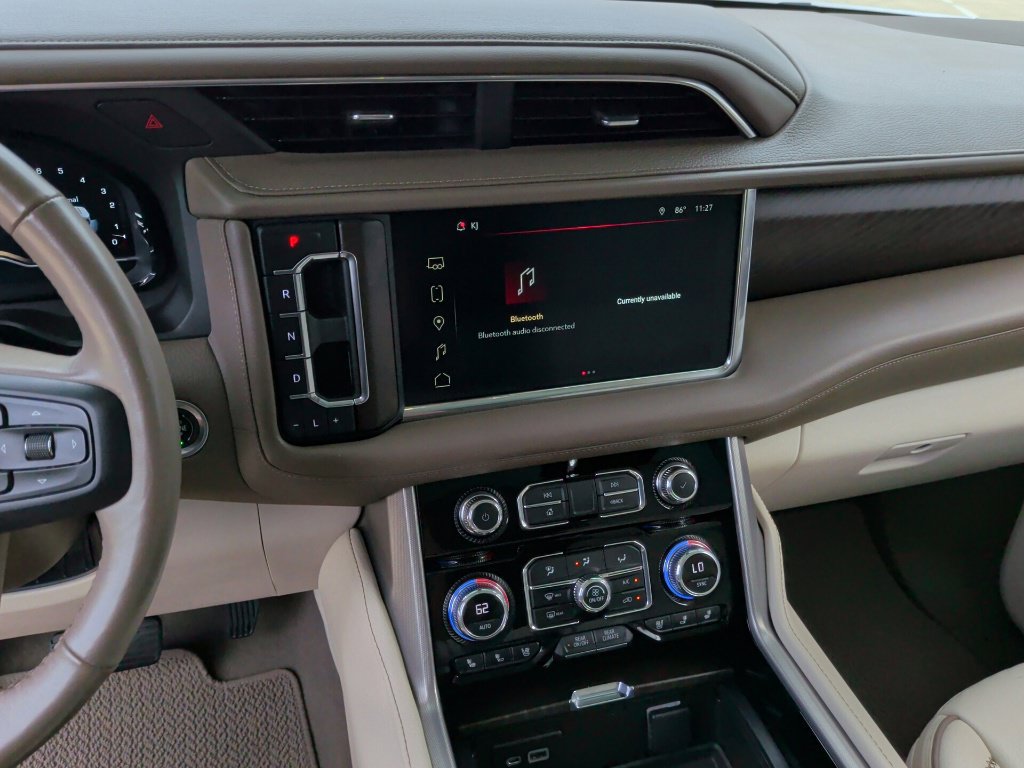 Used 2022 GMC Yukon Denali RWD image 25