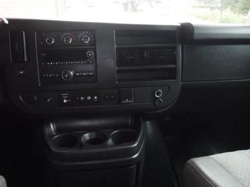 Used 2019 Chevrolet Express 2500 LT w/ LT Preferred Equipment Group image 10