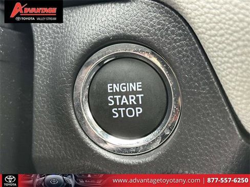 Certified 2025 Toyota RAV4 XLE Premium image 30