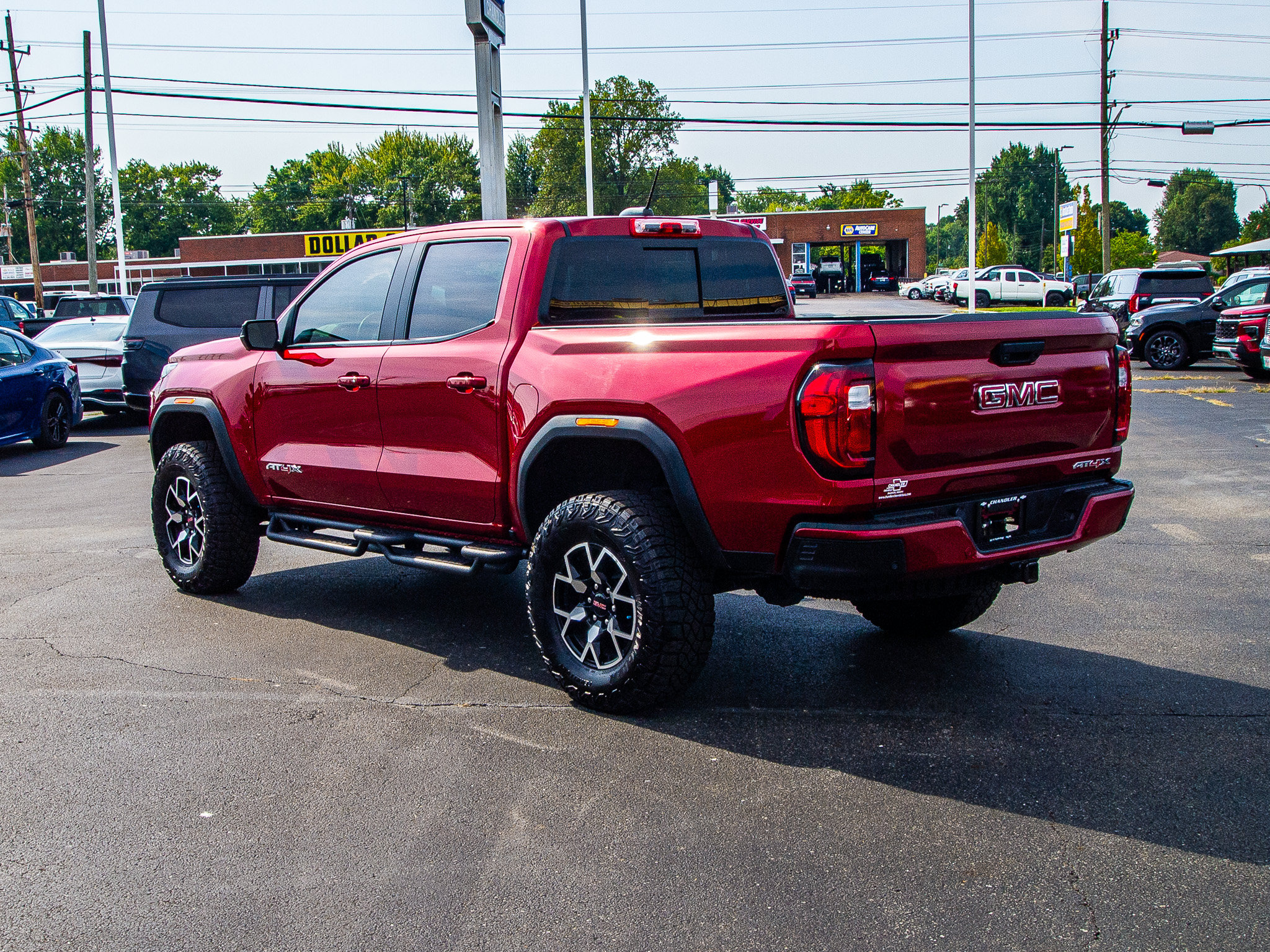 Used 2024 GMC Canyon AT4X AWD/4WD image 5