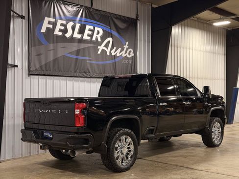 Used 2021 Chevrolet Silverado 2500 LTZ w/ LTZ Convenience Package AWD/4WD image 5