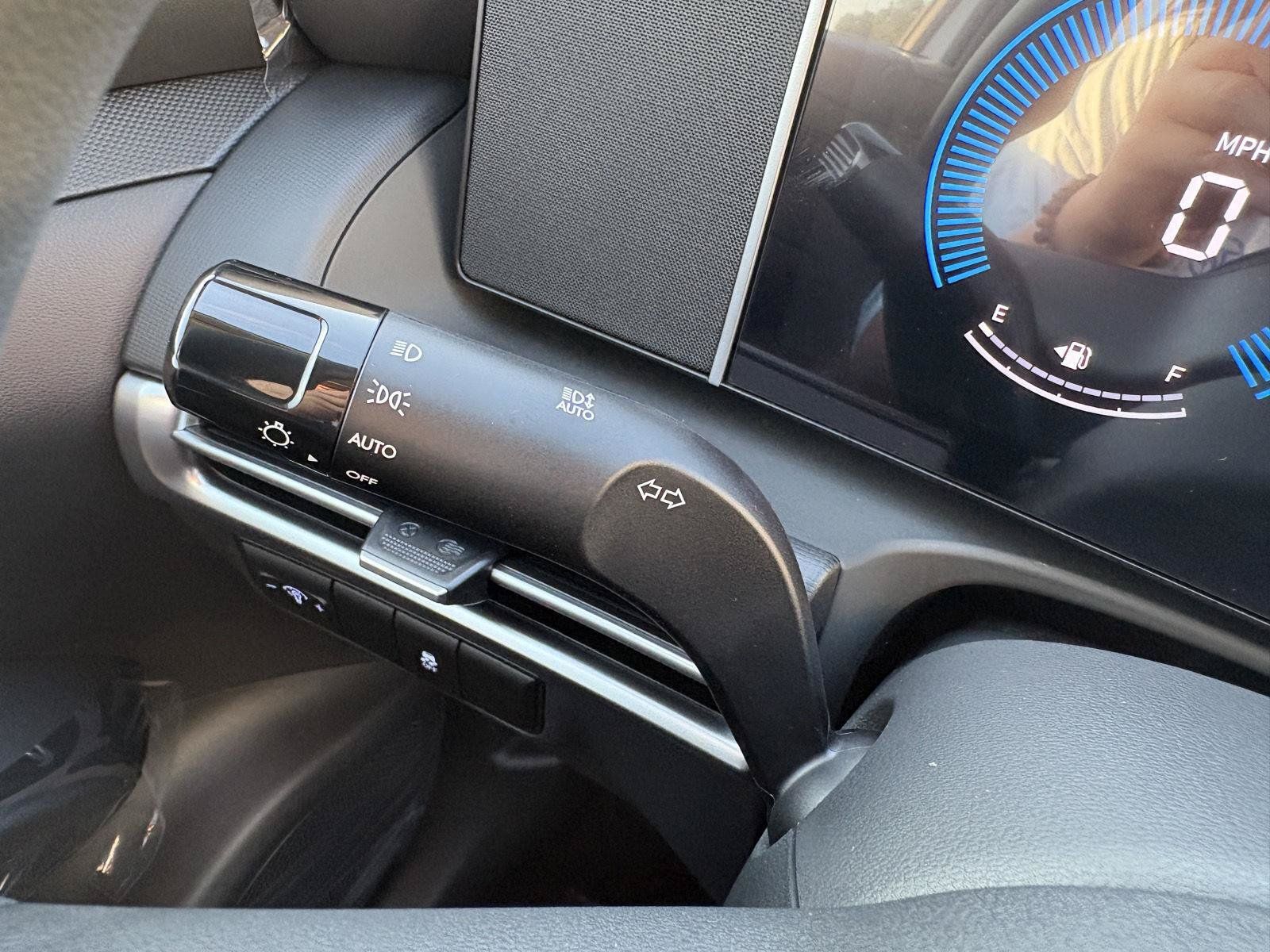 New 2026 Hyundai Tucson SE FWD image 24