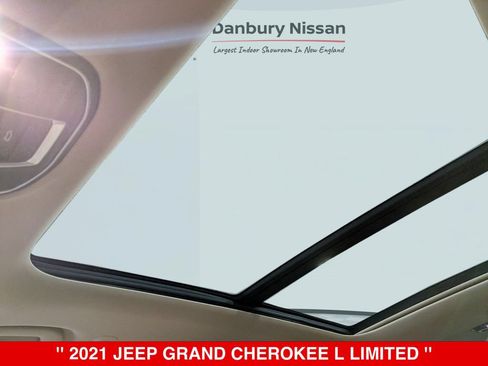 Used 2021 Jeep Grand Cherokee L Limited w/ Luxury Tech Group II AWD/4WD image 28