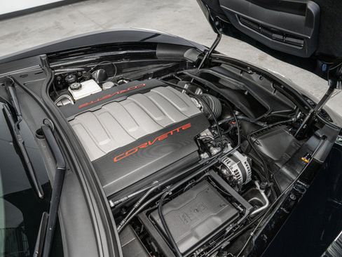 Used 2019 Chevrolet Corvette Grand Sport RWD image 37
