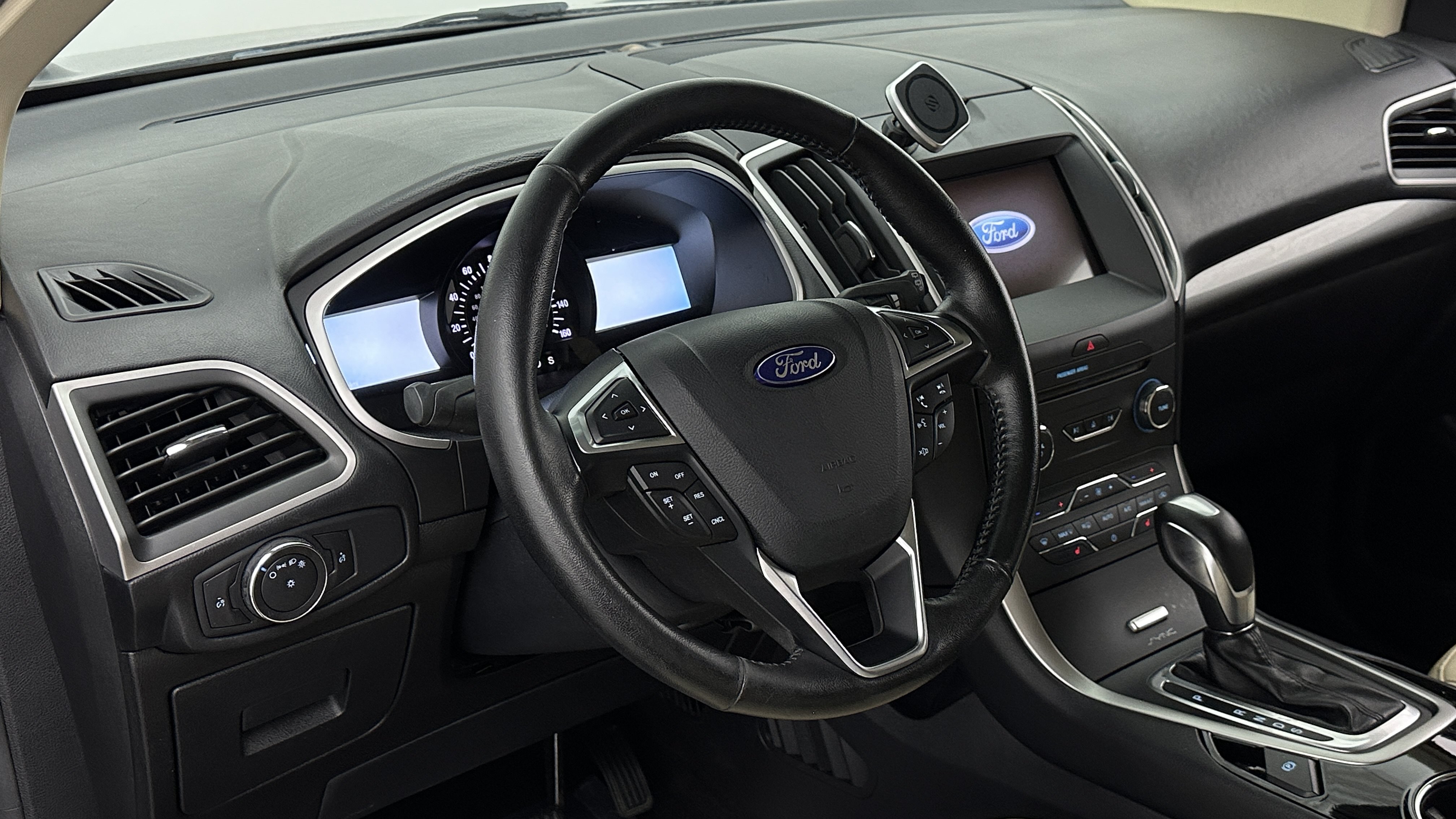 Used 2016 Ford Edge SEL w/ Equipment Group 201A AWD/4WD image 12