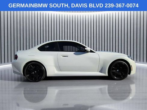 Used 2026 BMW M2 w/ Lighting Package RWD image 4