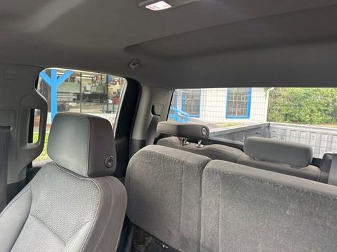 Used 2019 Chevrolet Silverado 1500 Custom w/ Custom Value Package RWD image 13