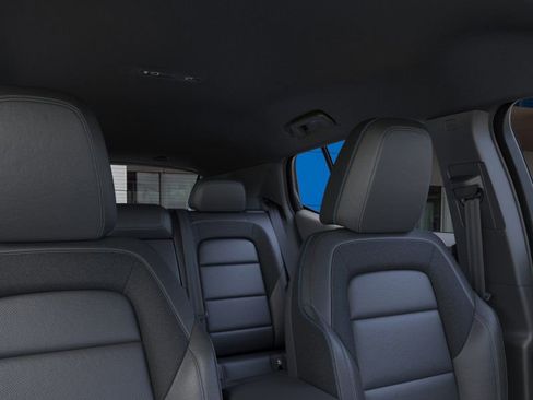 New 2025 Chevrolet Equinox EV LT image 48