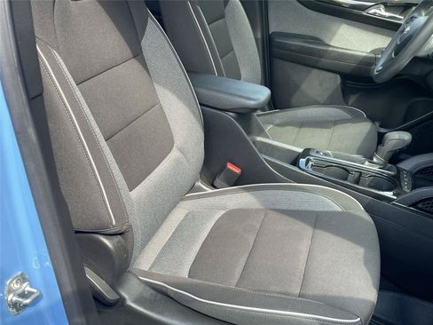 Used 2024 Chevrolet TrailBlazer LT w/ Driver Confidence Package AWD/4WD image 17