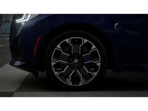 New 2026 BMW X3 xDrive30i w/ M Sport Package AWD/4WD image 7