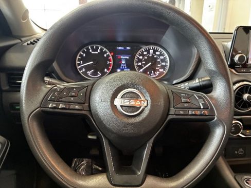 Used 2024 Nissan Sentra S FWD image 8