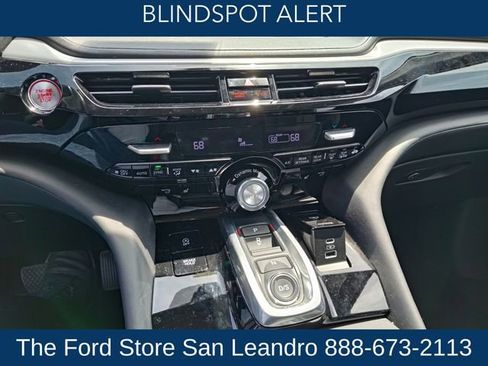 Used 2023 Acura MDX SH-AWD w/ Technology Package image 13