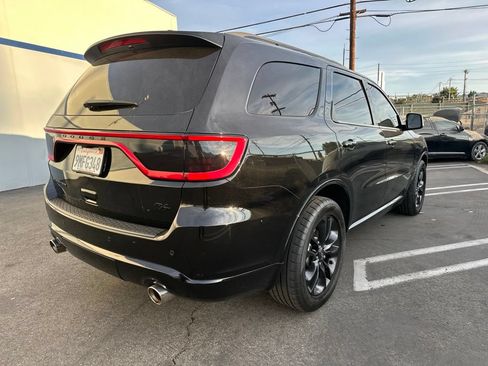 Used 2021 Dodge Durango R/T w/ Blacktop Package RWD image 4