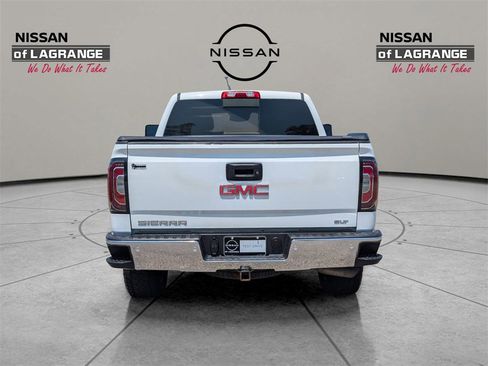 Used 2018 GMC Sierra 1500 SLT image 6