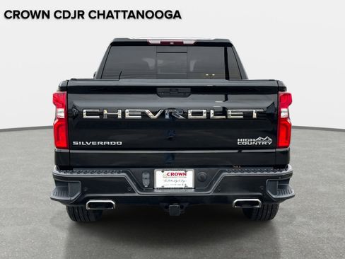 Used 2019 Chevrolet Silverado 1500 High Country w/ Technology Package image 6