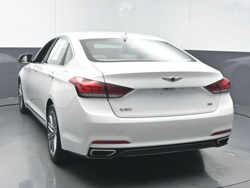 Used 2020 Genesis G80 3.8 RWD image 6