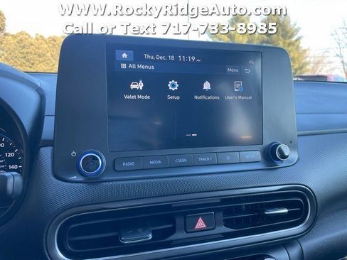 Used 2023 Hyundai Kona SEL image 15