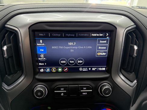 Used 2021 Chevrolet Silverado 1500 RST w/ True North Edition Plus AWD/4WD image 18