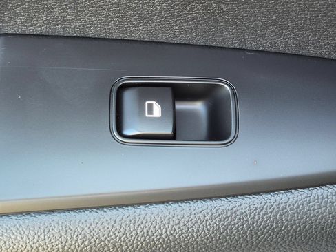 Used 2024 Kia Forte GT-Line w/ GT-Line Premium Package FWD image 30