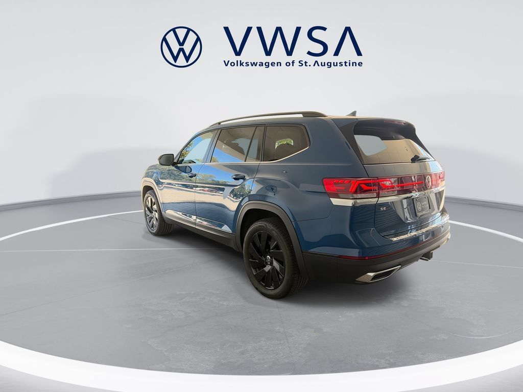Certified 2026 Volkswagen Atlas SE FWD image 5