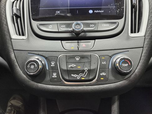 Used 2023 Chevrolet Malibu LS FWD image 29