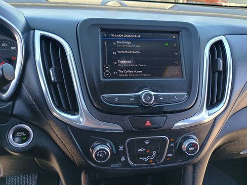 Used 2019 Chevrolet Equinox LT image 26