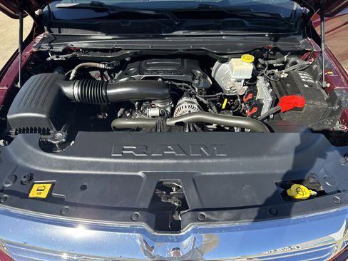 Used 2022 RAM 1500 Limited image 32