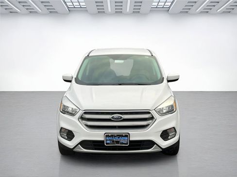 Certified 2017 Ford Escape SE image 8