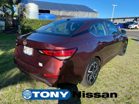 Used 2024 Nissan Sentra SV FWD image 7