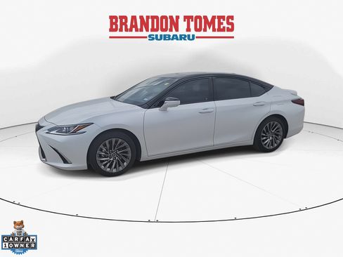 Used 2025 Lexus ES 300h w/ Technology Package FWD image 6