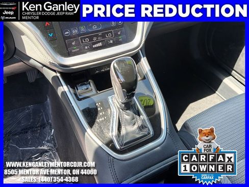 Used 2024 Subaru Outback Premium AWD/4WD image 16