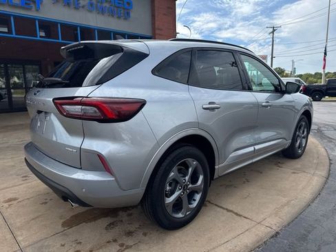 Used 2023 Ford Escape ST-Line w/ Tech Pack #1 image 9